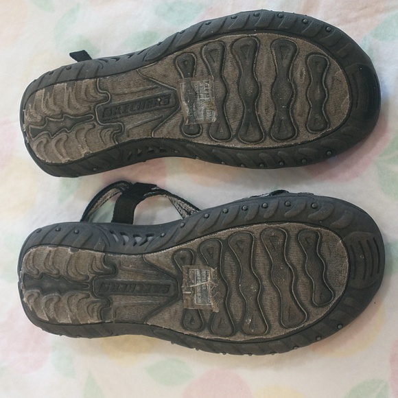 Sketchers sandals - Picture 4 of 4